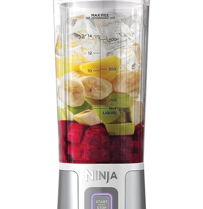 Ninja Blast Portable Blender, 530ml, Leakproof Lid & Sip Spout, Powerful Cordless Mini Blender, Rechargeable, Portable Smoothies, Protein Shakes, Blends Ice & Frozen Fruit, White, BC151UKWH
